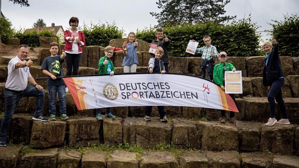 Sportabzeichen: begeisterte Schulen