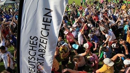 Kooperation der nordhessischen Sportkreise: Alle Daten in einem "Sportabzeichen Flyer" zusammengestellt